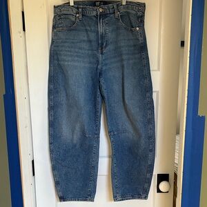 GAP Barrel Jeans